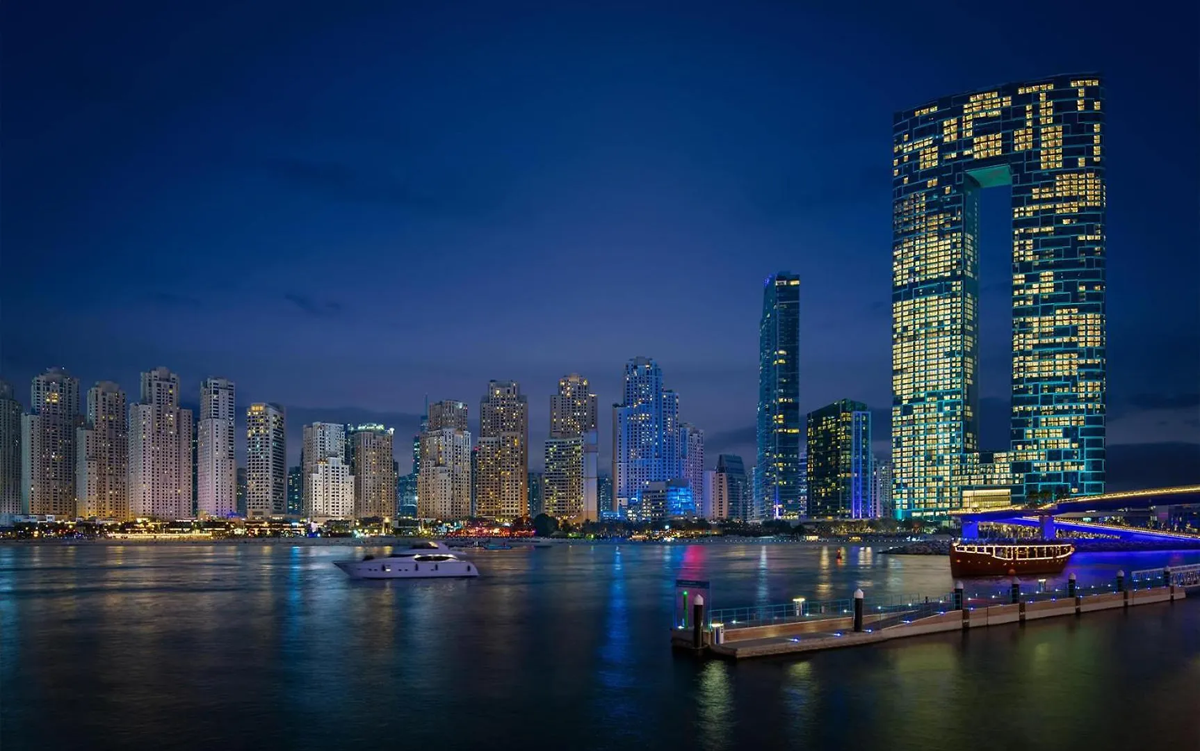 Livbnb -1B Coastal Living With Amazing Sea And Marina Views Dubai United Arab Emirates