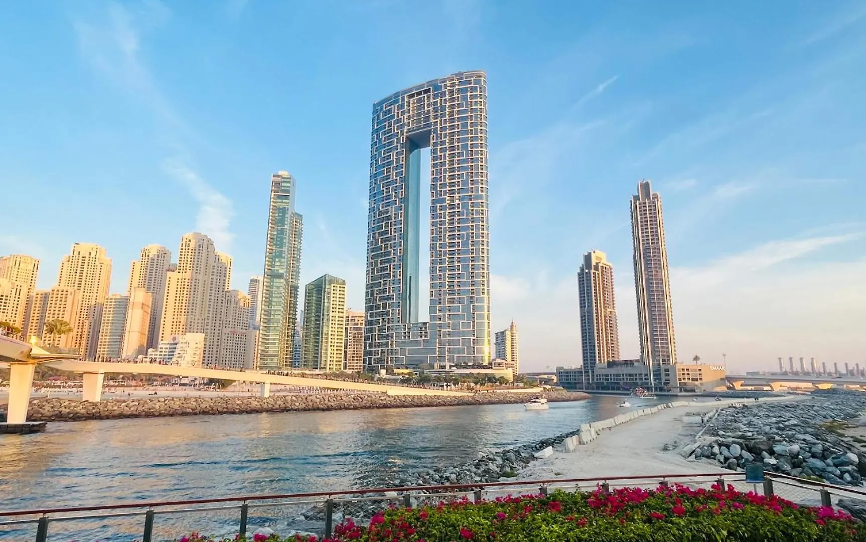 Apartment Livbnb -1B Coastal Living With Amazing Sea And Marina Views Dubai